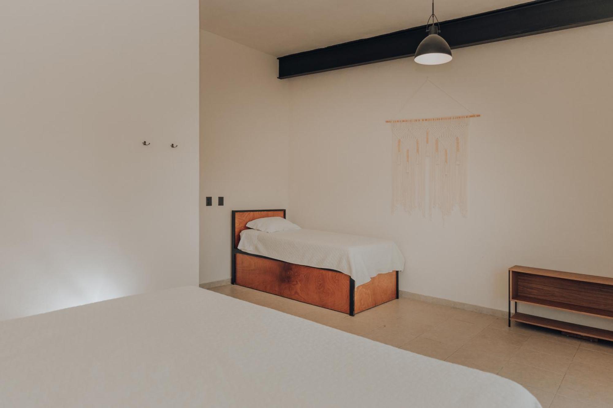 Caleta Hostel Rooftop & Pool Cancun Exterior photo